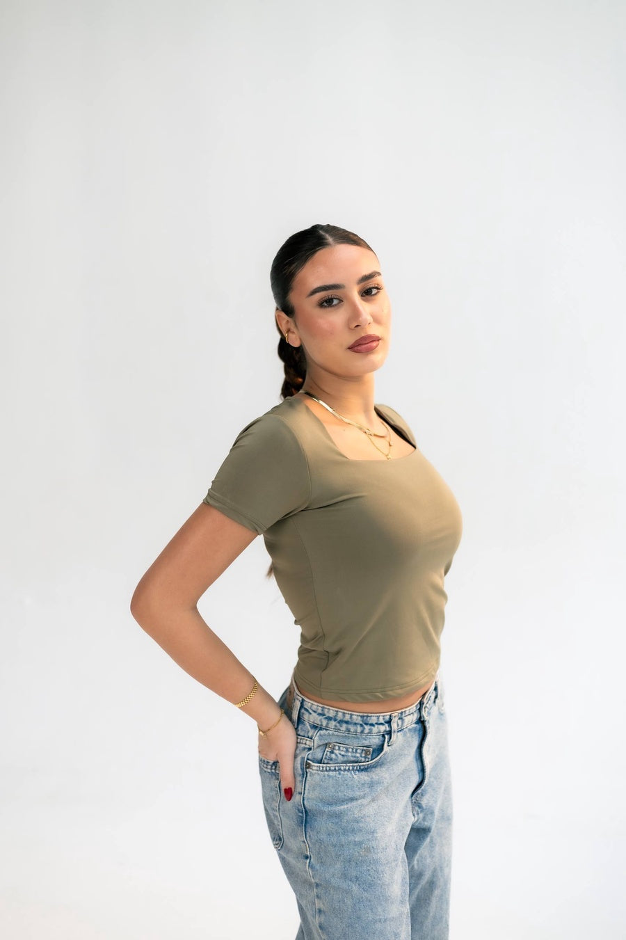 Olive Square Nick Short Sleeved Basic Top – Velora Essential