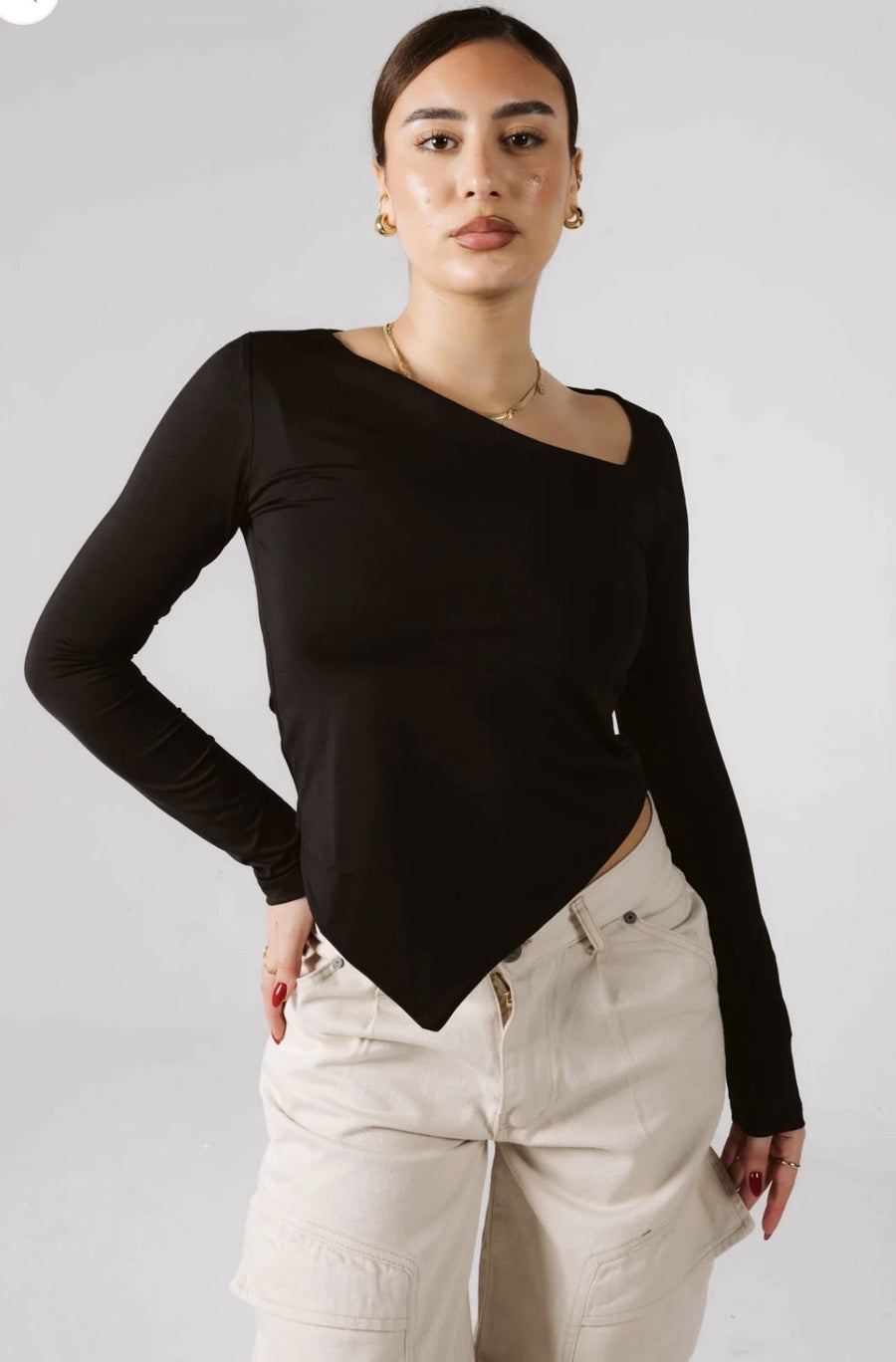 Black Asymmetrical Chic Long Sleeve Top