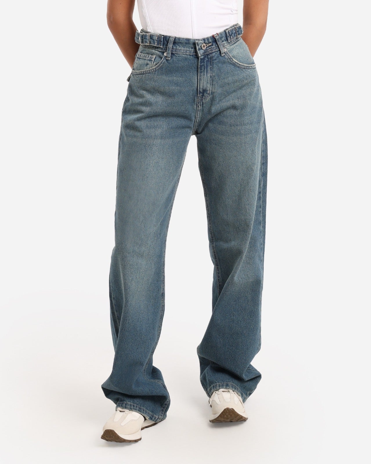Flap dirty blue jeans