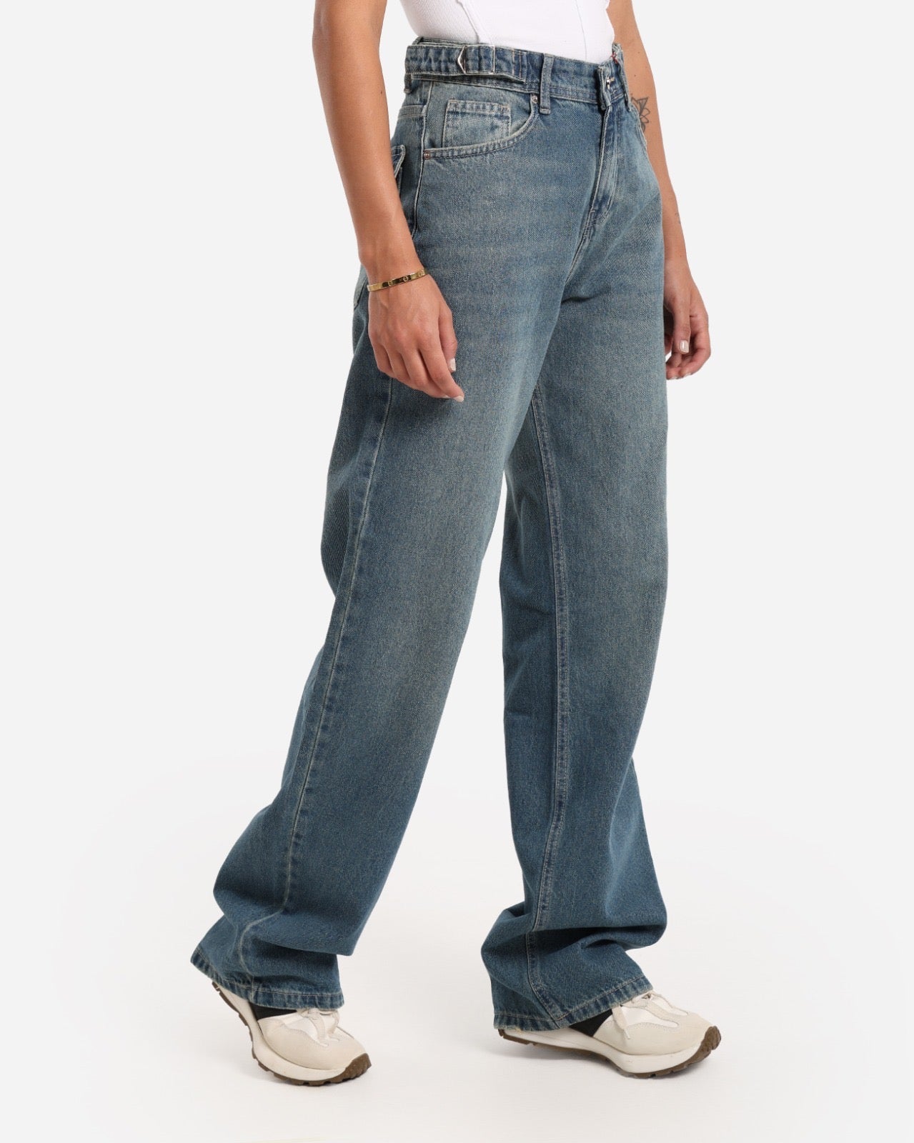 Flap dirty blue jeans
